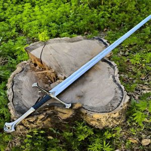 Épée Andúril d'Aragorn Reforgée (Version Tranchante)